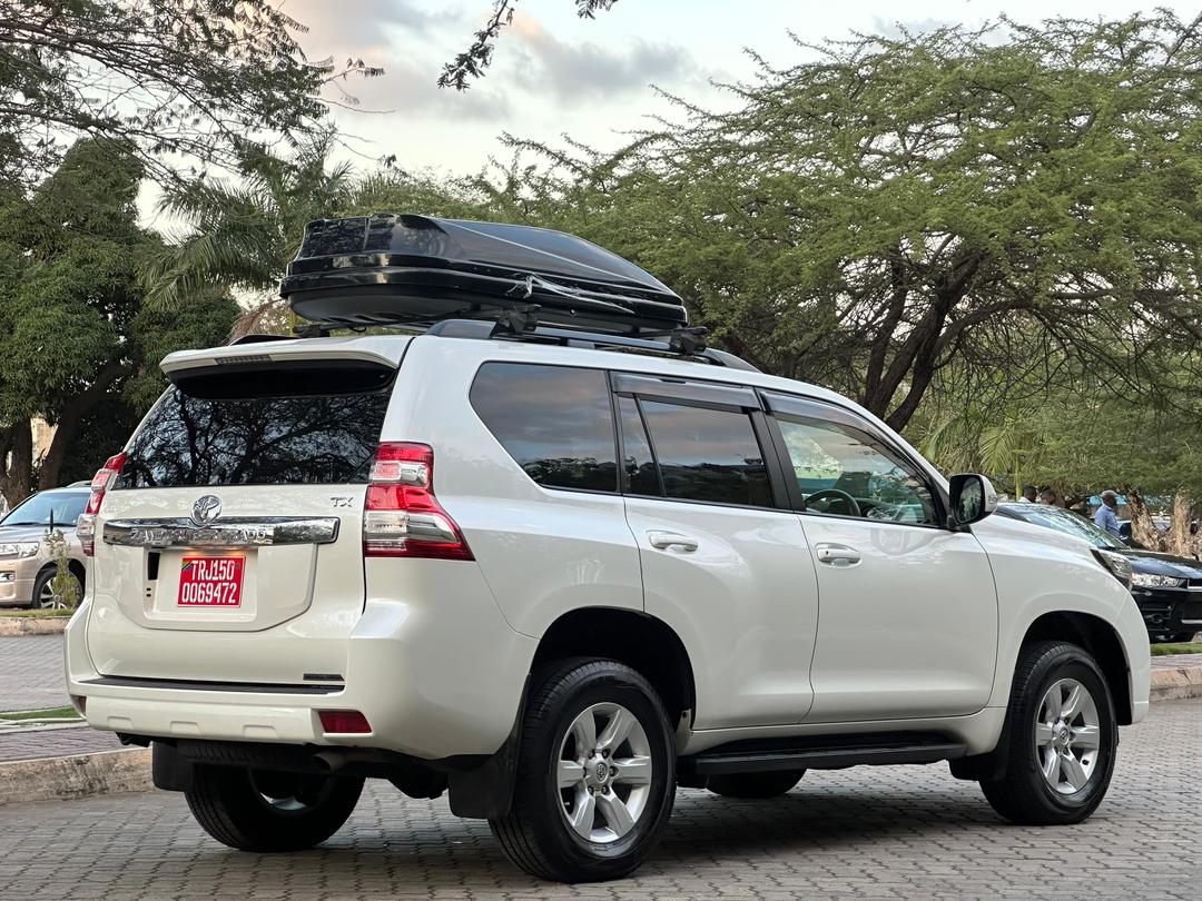 LANDCRUISER PRADO thumbnail 8